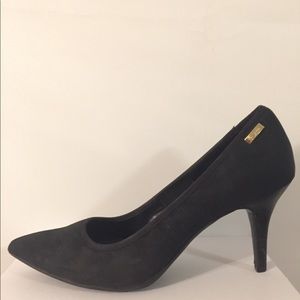 Calvin Klein Women’s Kitten Heels Size 9